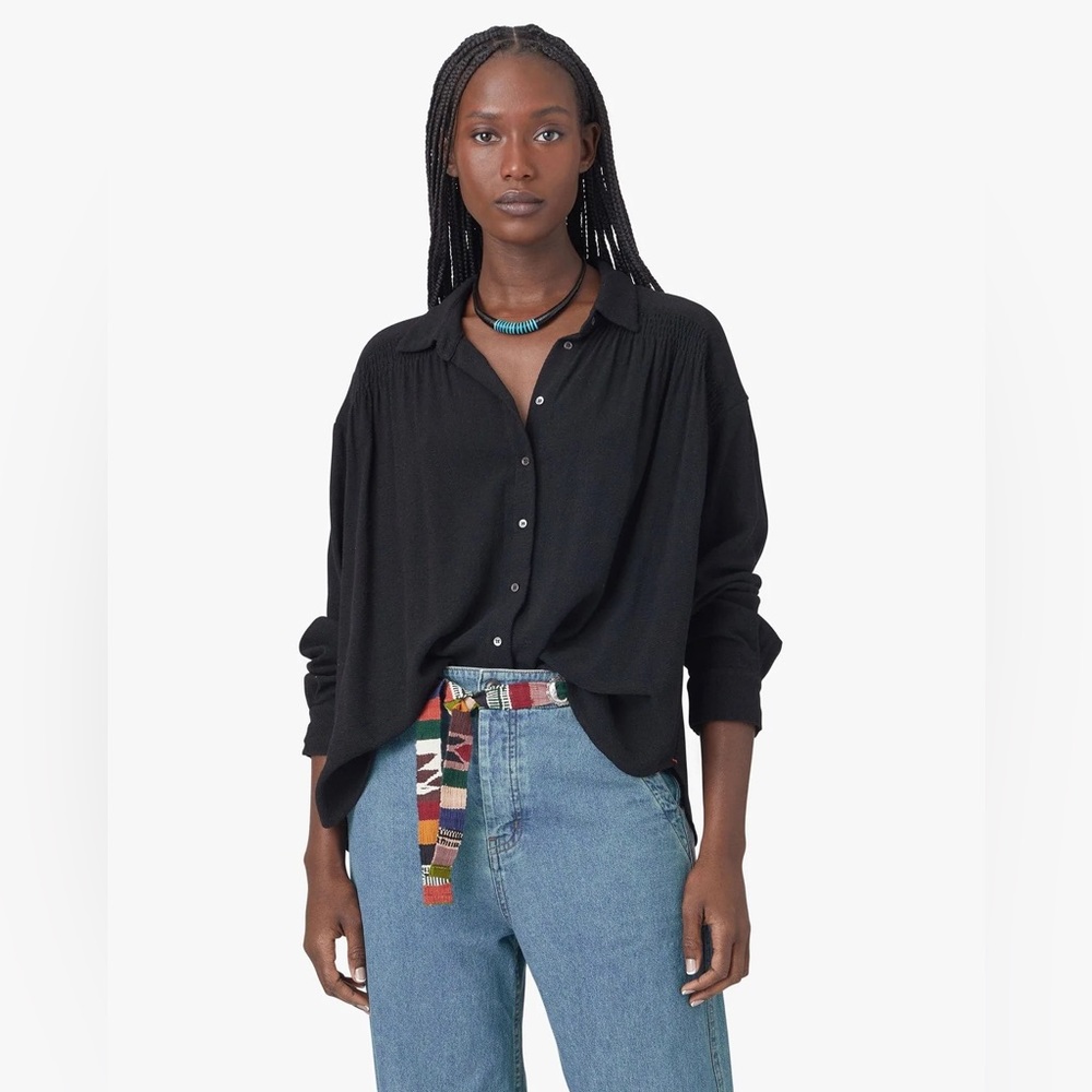 Xirena Jo Shirt, S, Black. New long sleeve button up shirt.